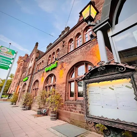 Hoepfner Burghof Otel