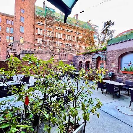 Otel Hoepfner Burghof 3*